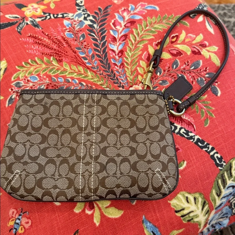 COACH Signature Canvas Wristlet Brown Leather Trim Zip Pouch Clutch small! Y2K!!